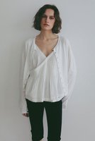 【エトレトウキョウ/ETRE TOKYO】の【5/8 19:00販売開始】リングドットカットカーディガン 大人の最旬トレンドファッション＆コーディネート founy(ファウニー) ファッション Fashion レディースファッション Fashion for Women トップス・カットソー Cut & Sew Tops カーディガン・羽織り Layered Style Cardigans シャツ・ブラウス・オフィスカジュアル Elegant Blouses & Button-Ups ロングTシャツ・Tシャツ Longline T-Shirts & Tees カットソー・ベーシックTシャツ Cut-and-Sewn Tops / Stretch Tees & Basics おすすめ Recommended / Our Picks カットソー Cut and Sewn Top カーディガン Cardigan, Knitwear コンパクト Compact, Small Size シンプル Simple, Minimal フロント Front, Front Design エレガント 上品 Elegant 今季 This Season, Current Season 新作・新入荷 New Arrivals / New In |ID:prp329100004985437