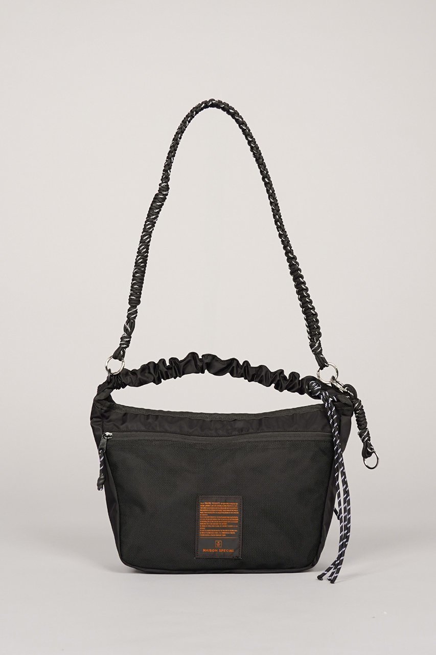 【メゾンスペシャル/MAISON SPECIAL】の【UNISEX】【THEATRE PRODUCTS】Collaboration Multiway Mesh Pocket Puffer Bag 大人の最旬トレンドファッション＆コーディネート founy(ファウニー) 　ファッション　Fashion　レディースファッション　Fashion for Women　バッグ　Bags　キーホルダー　Keychain, Key Holder　ギャザー　Gathered, Ruffled　コンパクト　Compact, Small Size　軽量　Lightweight, Ultra Light　ショルダー　Shoulder, Shoulder Strap　スポーティ　Sporty, Casual Athletic　スマート　Smart, Elegant　テクスチャー　Texture, Textured Fabric　バランス　Balance, Style Balance　フォルム　Silhouette, Form　フロント　Front, Front Design　ポケット　Pocket, Pocket Detail　メッシュ　Mesh, Net Fabric　モダン　Modern, Contemporary　ユニセックス　Unisex, Genderless　新作・新入荷　New Arrivals / New In　 other-1|ID: prp329100004986410 ipo3291000000037350320