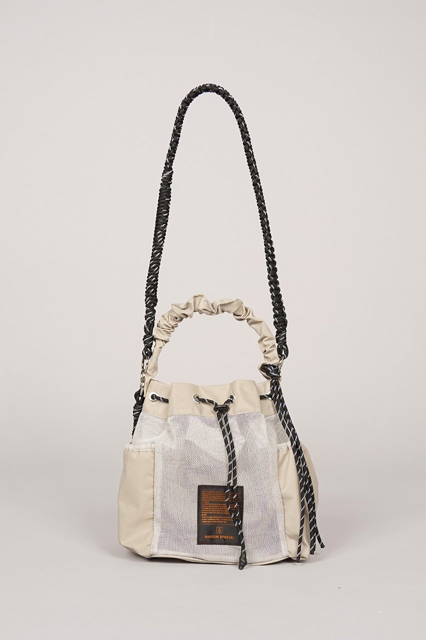 【メゾンスペシャル/MAISON SPECIAL】の【UNISEX】【THEATRE PRODUCTS】Collaboration Multiway Drawstring Bag インテリア・キッズ・メンズ・レディースファッション・服の通販 founy(ファウニー) 　ファッション　Fashion　レディースファッション　Fashion for Women　バッグ　Bags　ギャザー　Gathered, Ruffled　軽量　Lightweight, Ultra Light　ショルダー　Shoulder, Shoulder Strap　スポーティ　Sporty, Casual Athletic　テクスチャー　Texture, Textured Fabric　トレンド　Trend, Trending Now　バランス　Balance, Style Balance　フォルム　Silhouette, Form　ポケット　Pocket, Pocket Detail　メッシュ　Mesh, Net Fabric　モダン　Modern, Contemporary　ユニセックス　Unisex, Genderless　新作・新入荷　New Arrivals / New In　G.BGE(グレーベージュ)|ID: prp329100004986411 ipo3291000000037350328