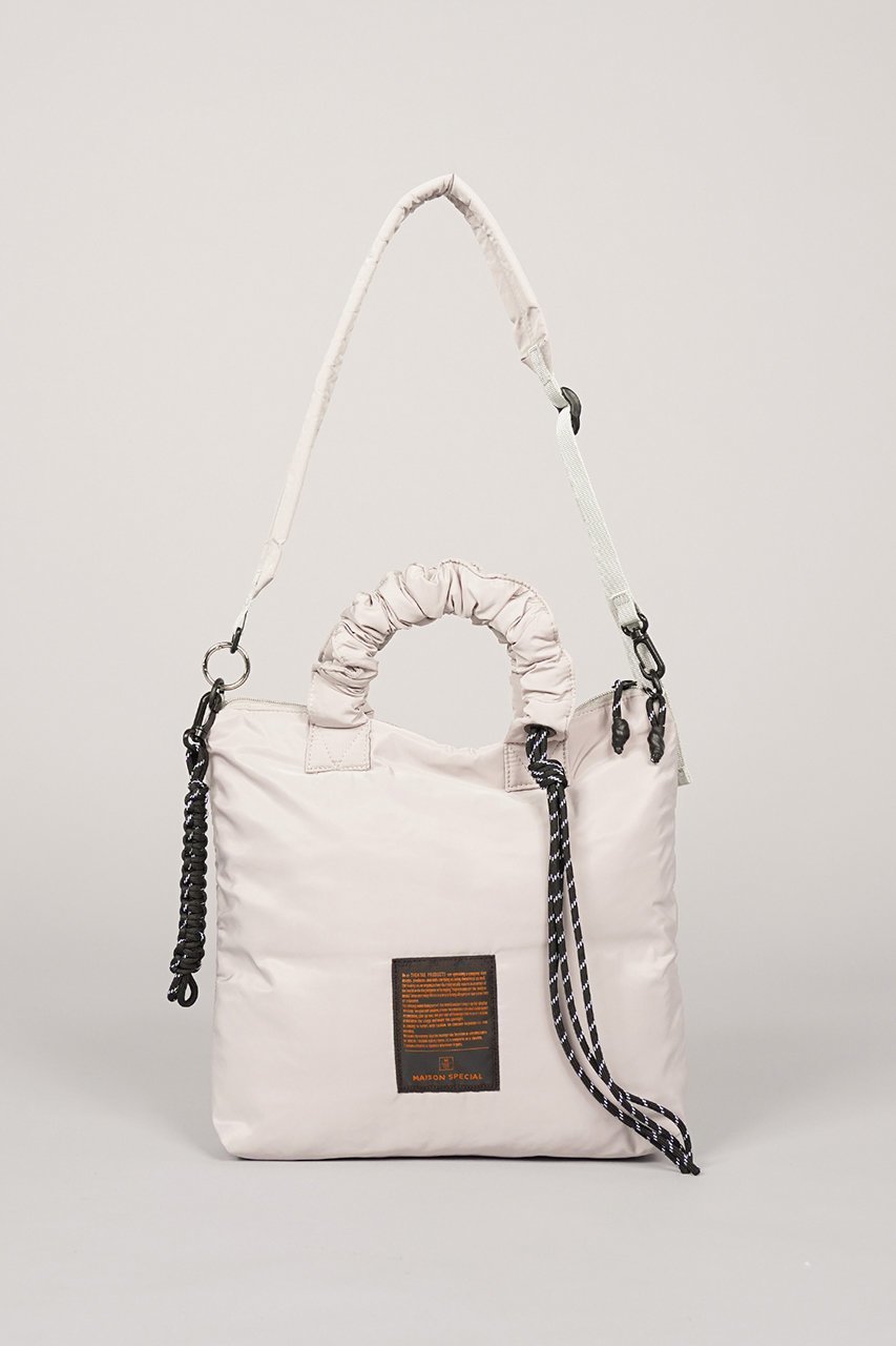【メゾンスペシャル/MAISON SPECIAL】の【UNISEX】【THEATRE PRODUCTS】Collaboration Multiway Puffer Small Tote Bag インテリア・キッズ・メンズ・レディースファッション・服の通販 founy(ファウニー) 　ファッション　Fashion　レディースファッション　Fashion for Women　バッグ　Bags　キーホルダー　Keychain, Key Holder　クッション　Cushion, Throw Pillow　軽量　Lightweight, Ultra Light　ショルダー　Shoulder, Shoulder Strap　シンプル　Simple, Minimal　テクスチャー　Texture, Textured Fabric　バランス　Balance, Style Balance　フォルム　Silhouette, Form　モダン　Modern, Contemporary　ユニセックス　Unisex, Genderless　新作・新入荷　New Arrivals / New In　G.BGE(グレーベージュ)|ID: prp329100004986427 ipo3291000000037350440