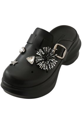 【スタッカート/STACCATO】 アルビジアーバンクロッグサンダル大人の最旬トレンドファッション＆コーディネート founy(ファウニー) ファッション Fashion レディースファッション Fashion for Women サンダル Sandals, Summer Shoes ストーン Stone, Gem-Like フィット Fit, Slim Fit フラワー Flower, Floral モチーフ Motif, Design Theme 新作・新入荷 New Arrivals / New In 軽量 Lightweight, Ultra Light |ID:prp329100004986434