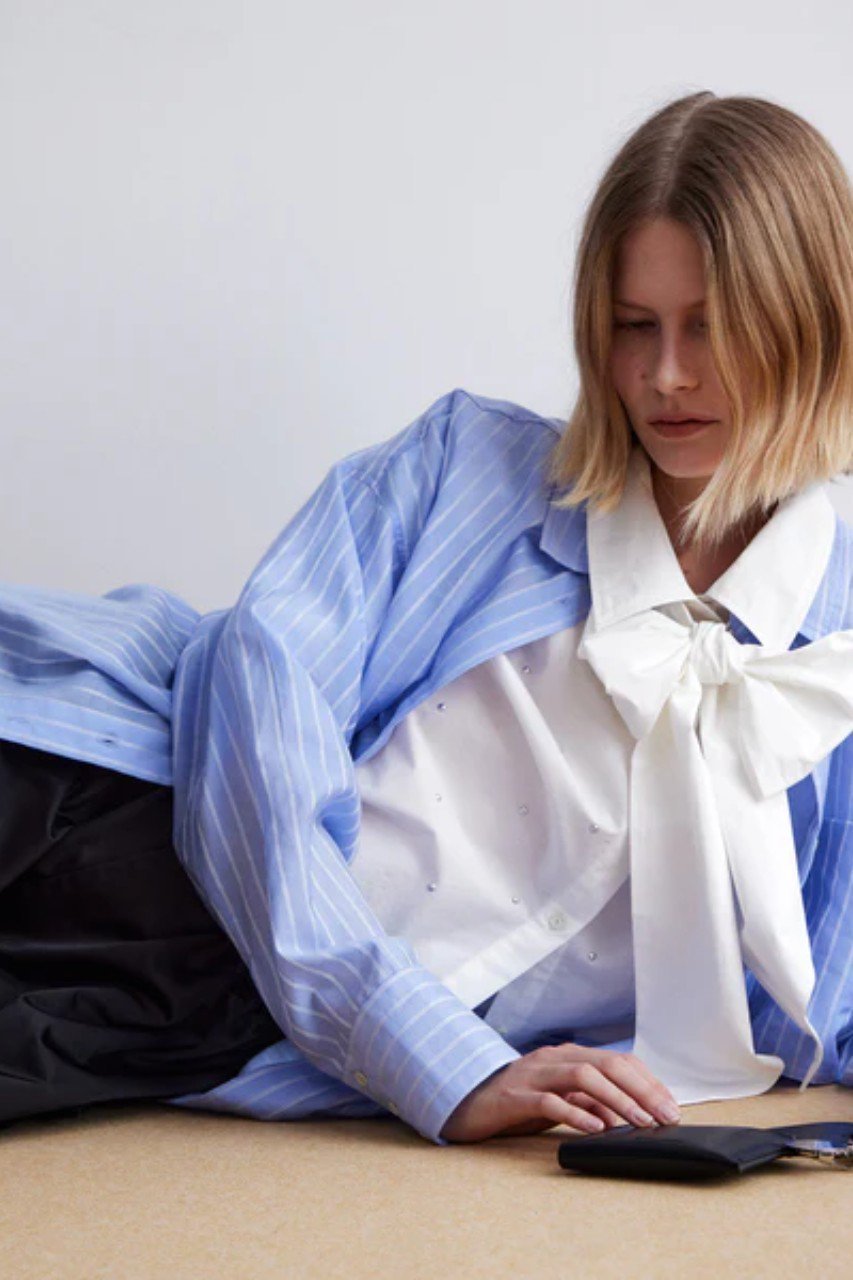 【メゾンスペシャル/MAISON SPECIAL】の2WAY Sheer Shirt/2WAYシアーシャツ インテリア・キッズ・メンズ・レディースファッション・服の通販 founy(ファウニー) 　ファッション　Fashion　レディースファッション　Fashion for Women　トップス・カットソー　Cut & Sew Tops　シャツ・ブラウス・オフィスカジュアル　Elegant Blouses & Button-Ups　カシュクール　Wrap Design　キャミソール　Camisole, Spaghetti Strap Top　シアー　Sheer, See-Through　ショート　Short, Short Length　シンプル　Simple, Minimal　スリーブ　Sleeve, Long Sleeve / Short Sleeve　タンク　Tank Top, Sleeveless Top　フロント　Front, Front Design　エレガント 上品　Elegant　夏　Summer　新作・新入荷　New Arrivals / New In　BLU(ブルー)|ID: prp329100004986981 ipo3291000000037357784