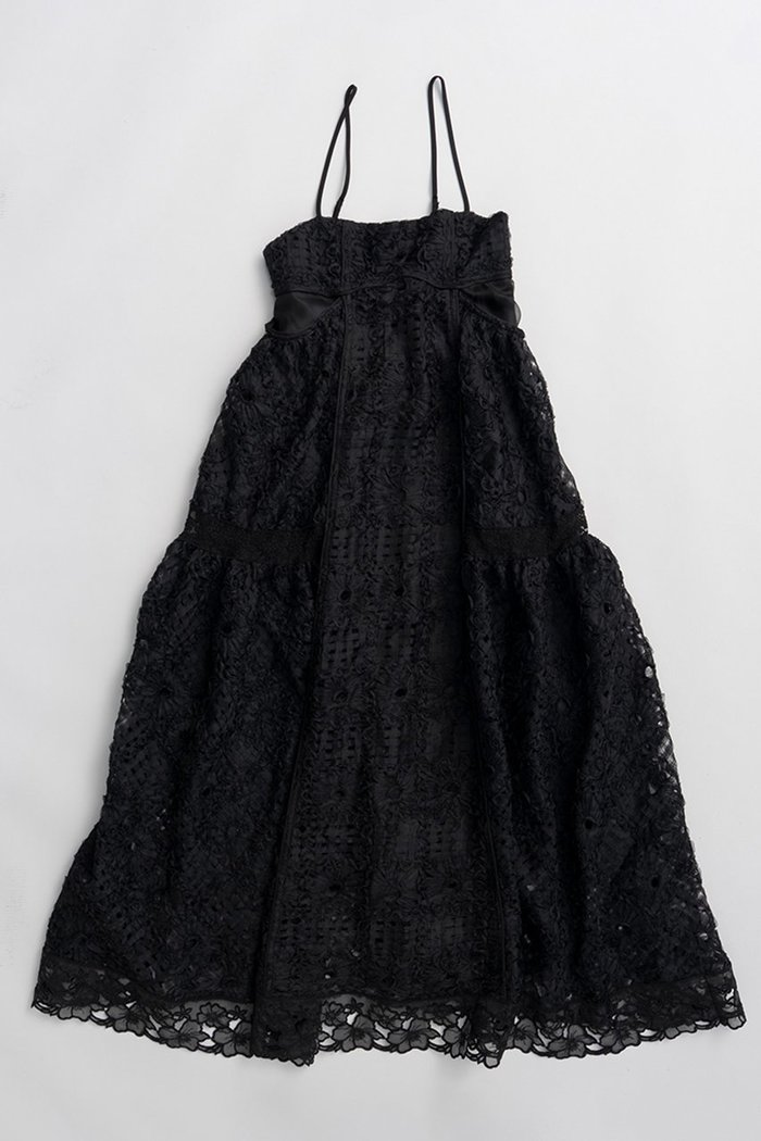 【メゾンスペシャル/MAISON SPECIAL】のEmbroidered Tiered Cami Dress/エンブロイダリーティアードキャミワンピース インテリア・キッズ・メンズ・レディースファッション・服の通販 founy(ファウニー) https://founy.com/ ファッション Fashion レディースファッション Fashion for Women ワンピース Dresses フォーマル・パーティードレス・結婚式用ドレス Elegant & Casual Dresses キャミソールワンピース Camisole Dresses チュニック Tunic Tops & Dresses オケージョン Occasion Wear シンプル Simple, Minimal チュニック Tunic, Long Top テクスチャー Texture, Textured Fabric バランス Balance, Style Balance レース Lace, Lace Fabric ロング Long, Long-Length エレガント 上品 Elegant 夏 Summer 新作・新入荷 New Arrivals / New In |ID: prp329100004986982 ipo3291000000037357787