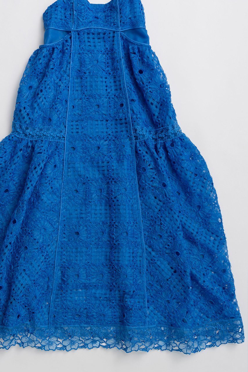 【メゾンスペシャル/MAISON SPECIAL】のEmbroidered Tiered Cami Dress/エンブロイダリーティアードキャミワンピース 大人の最旬トレンドファッション＆コーディネート founy(ファウニー) 　ファッション　Fashion　レディースファッション　Fashion for Women　ワンピース　Dresses　フォーマル・パーティードレス・結婚式用ドレス　Elegant & Casual Dresses　キャミソールワンピース　Camisole Dresses　チュニック　Tunic Tops & Dresses　オケージョン　Occasion Wear　シンプル　Simple, Minimal　チュニック　Tunic, Long Top　テクスチャー　Texture, Textured Fabric　バランス　Balance, Style Balance　レース　Lace, Lace Fabric　ロング　Long, Long-Length　エレガント 上品　Elegant　夏　Summer　新作・新入荷　New Arrivals / New In　other-3|ID: prp329100004986982 ipo3291000000037357792