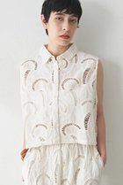 【ウィムガゼット/Whim Gazette】の【WEB限定】エンブロイダリーフレンチスリーブシャツ 大人の最旬トレンドファッション＆コーディネート founy(ファウニー) ファッション Fashion レディースファッション Fashion for Women トップス・カットソー Cut & Sew Tops シャツ・ブラウス・オフィスカジュアル Elegant Blouses & Button-Ups インド Indian Textile コンパクト Compact, Small Size ショート Short, Short Length スリーブ Sleeve, Long Sleeve / Short Sleeve デニム Denim, Jeans Material バランス Balance, Style Balance メッシュ Mesh, Net Fabric モダン Modern, Contemporary レース Lace, Lace Fabric ワイド Wide, Wide Fit 夏 Summer 新作・新入荷 New Arrivals / New In 透かし Cut-Out, Lacework thumbnail オフホワイト|ID: prp329100004986988 ipo3291000000037357840