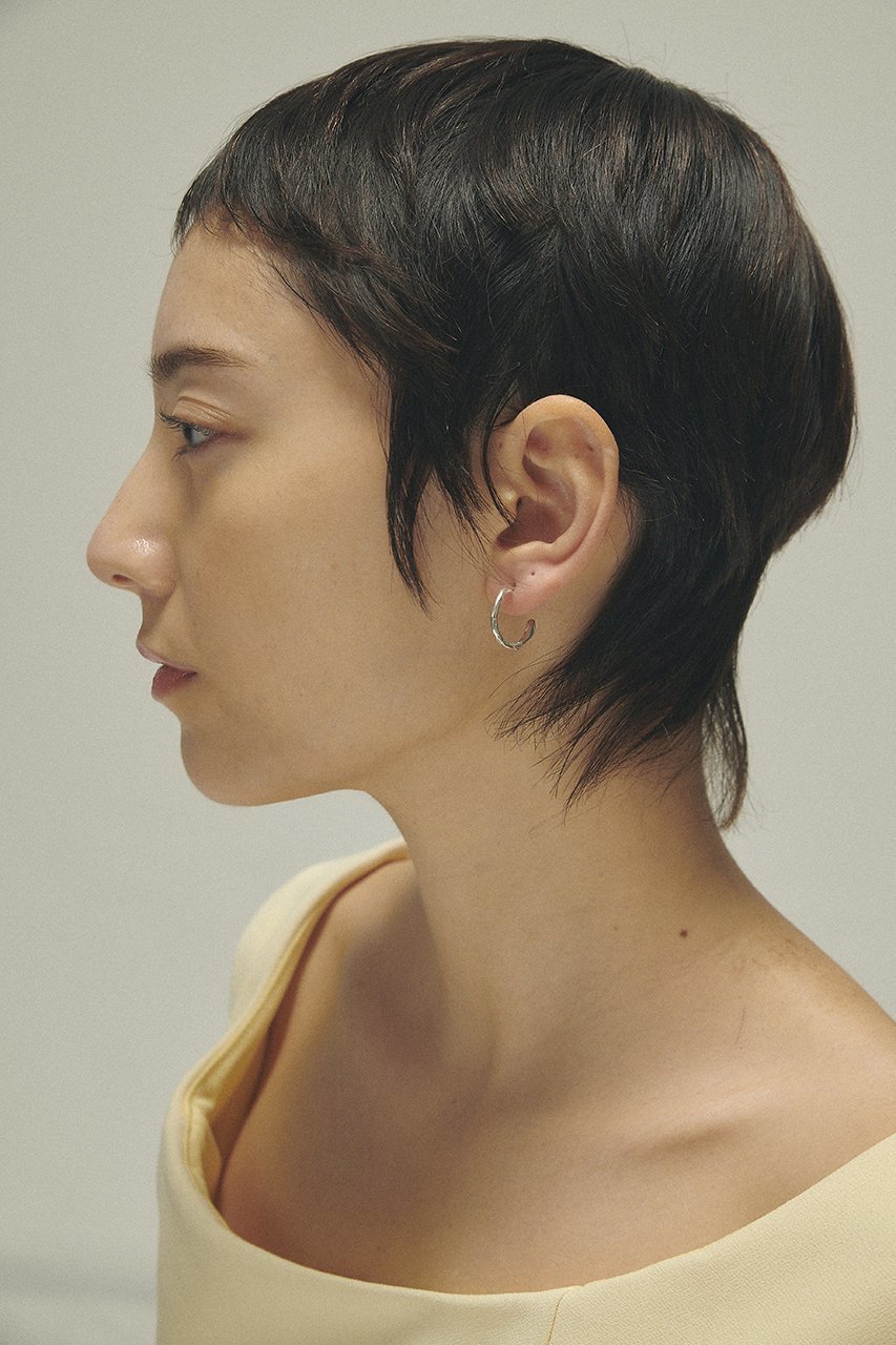 【メゾンドパルス/MAISON DPULSE】の【5/13 19:00販売開始】Wavy フープピアス 大人の最旬トレンドファッション＆コーディネート founy(ファウニー) 　ファッション　Fashion　レディースファッション　Fashion for Women　ジュエリー　Jewelry　ファッションリング　Fashion Rings　イヤリング・フープ・ドロップタイプ　Hoop, Drop & Clip Earrings　イヤリング　Earrings　シンプル　Simple, Minimal　フープ　Hoop, Hoop Earrings　新作・新入荷　New Arrivals / New In　other-2|ID: prp329100004992177 ipo3291000000037386411