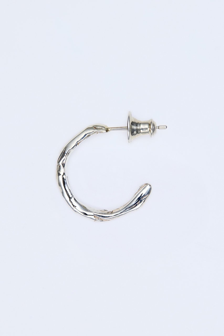 【メゾンドパルス/MAISON DPULSE】の【5/13 19:00販売開始】Wavy フープピアス 大人の最旬トレンドファッション＆コーディネート founy(ファウニー) 　ファッション　Fashion　レディースファッション　Fashion for Women　ジュエリー　Jewelry　ファッションリング　Fashion Rings　イヤリング・フープ・ドロップタイプ　Hoop, Drop & Clip Earrings　イヤリング　Earrings　シンプル　Simple, Minimal　フープ　Hoop, Hoop Earrings　新作・新入荷　New Arrivals / New In　other-3|ID: prp329100004992177 ipo3291000000037386412