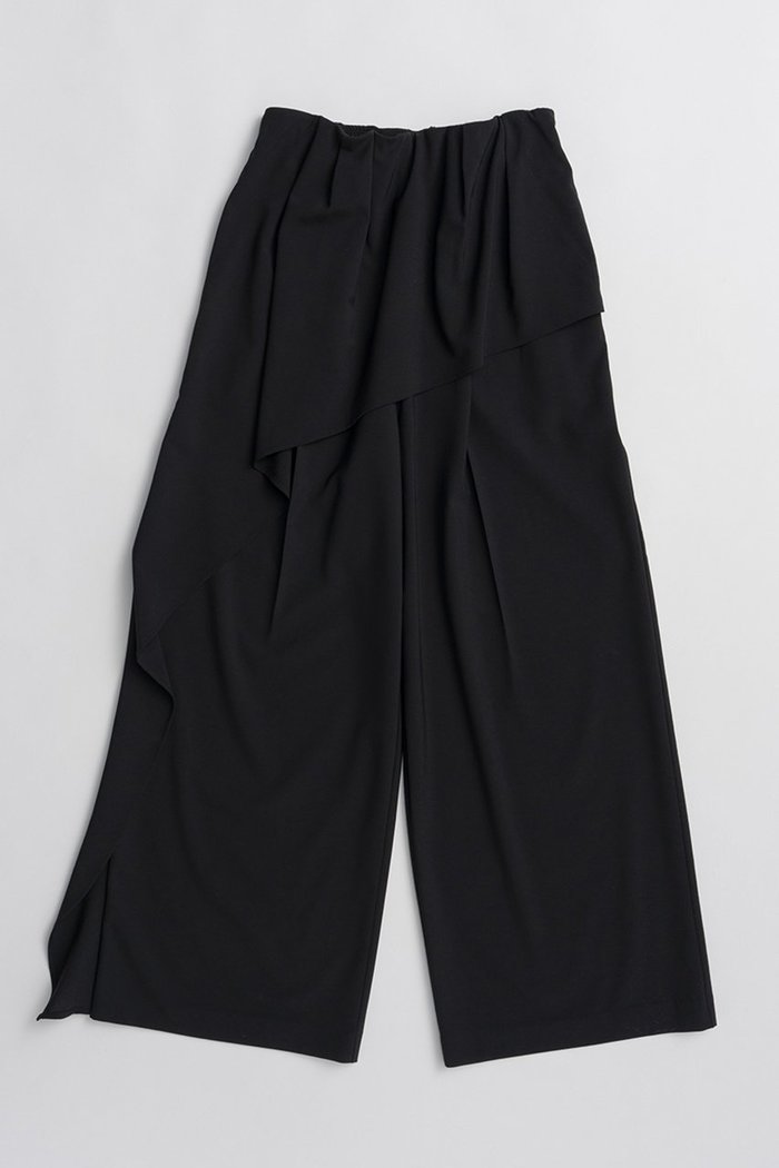 【プランク プロジェクト/PRANK PROJECT】のドレープスーチングパンツ / Drape Suiting Pants インテリア・キッズ・メンズ・レディースファッション・服の通販 founy(ファウニー) https://founy.com/ ファッション Fashion レディースファッション Fashion for Women パンツ Pants & Trousers ウォッシャブル Machine Washable サマー Summer, Summer Style ストレッチ Stretch, Stretchy Fabric ドレープ Drape, Draping Fabric フィット Fit, Slim Fit マニッシュ Mannish, Boyish リラックス Relax, Relaxed Fit エレガント 上品 Elegant 夏 Summer 新作・新入荷 New Arrivals / New In |ID: prp329100004992192 ipo3291000000037386507
