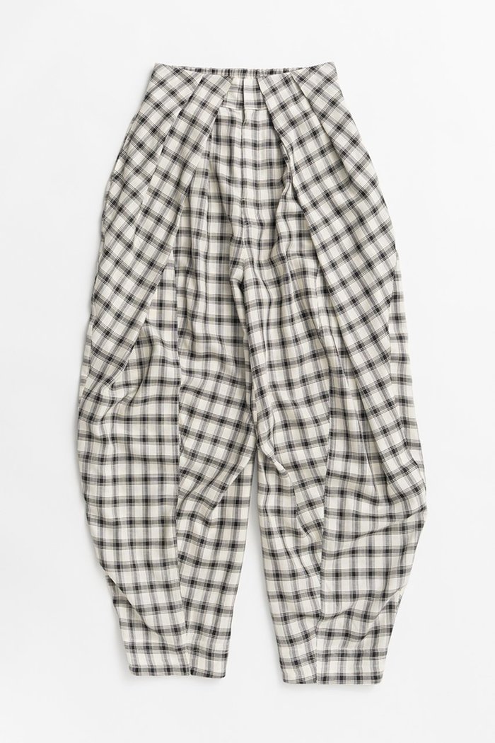 【プランク プロジェクト/PRANK PROJECT】のタックフォルムボリュームチェックパンツ / Tuck Form Volume Check Pants インテリア・キッズ・メンズ・レディースファッション・服の通販 founy(ファウニー) https://founy.com/ ファッション Fashion レディースファッション Fashion for Women パンツ Pants & Trousers おすすめ Recommended / Our Picks セットアップ Set-Up, Coordinated Outfit チェック Check, Plaid, Tartan バランス Balance, Style Balance フォルム Silhouette, Form モノトーン Monotone, Black and White 夏 Summer 新作・新入荷 New Arrivals / New In |ID: prp329100004992193 ipo3291000000037386517