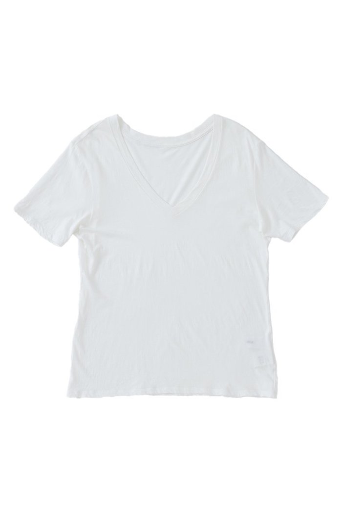 【ザ ストア バイ シー/THE STORE by C】の【COCUCA】Vネックカットプルオーバー インテリア・キッズ・メンズ・レディースファッション・服の通販 founy(ファウニー) https://founy.com/ ファッション Fashion レディースファッション Fashion for Women トップス・カットソー Cut & Sew Tops シャツ・ブラウス・オフィスカジュアル Elegant Blouses & Button-Ups ロングTシャツ・Tシャツ Longline T-Shirts & Tees カジュアルプルオーバー・ニットトップス Pullovers & Knit Tops / Casual Pullovers カットソー・ベーシックTシャツ Cut-and-Sewn Tops / Stretch Tees & Basics Vネックトップス V-Neck Tops / V-Cut Neckline Shirts イタリア Italy インナー Innerwear コンパクト Compact, Small Size ショート Short, Short Length スペシャル Special, Limited Edition スリーブ Sleeve, Long Sleeve / Short Sleeve バランス Balance, Style Balance 新作・新入荷 New Arrivals / New In |ID: prp329100004992201 ipo3291000000037386595