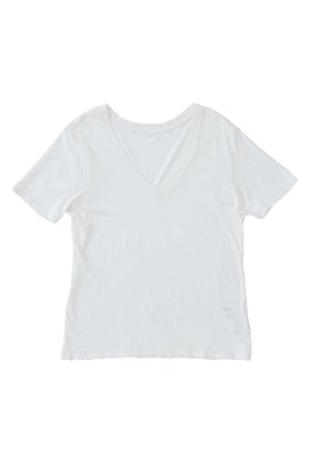 【ザ ストア バイ シー/THE STORE by C】 【COCUCA】Vネックカットプルオーバー大人の最旬トレンドファッション＆コーディネート founy(ファウニー) ファッション Fashion レディースファッション Fashion for Women トップス・カットソー Cut & Sew Tops シャツ・ブラウス・オフィスカジュアル Elegant Blouses & Button-Ups ロングTシャツ・Tシャツ Longline T-Shirts & Tees カジュアルプルオーバー・ニットトップス Pullovers & Knit Tops / Casual Pullovers カットソー・ベーシックTシャツ Cut-and-Sewn Tops / Stretch Tees & Basics Vネックトップス V-Neck Tops / V-Cut Neckline Shirts イタリア Italy インナー Innerwear コンパクト Compact, Small Size ショート Short, Short Length スペシャル Special, Limited Edition スリーブ Sleeve, Long Sleeve / Short Sleeve バランス Balance, Style Balance 新作・新入荷 New Arrivals / New In |ID:prp329100004992201