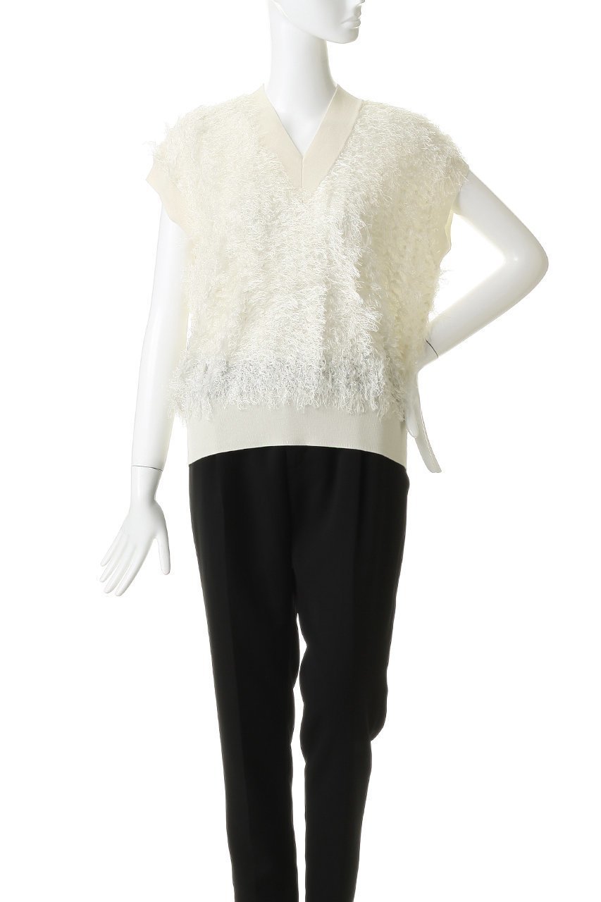 【ベイジ,/BEIGE,】のLYCORIS(リコリス)/カットフリンジVネックニット 大人の最旬トレンドファッション＆コーディネート founy(ファウニー) 　ファッション　Fashion　レディースファッション　Fashion for Women　トップス・カットソー　Cut & Sew Tops　ニット　Knit Tops & Sweaters　カジュアルプルオーバー・ニットトップス　Pullovers & Knit Tops / Casual Pullovers　Vネックトップス　V-Neck Tops / V-Cut Neckline Shirts　シアー　Sheer, See-Through　ジャカード／ジャガード　Jacquard, Woven Pattern　スリーブ　Sleeve, Long Sleeve / Short Sleeve　デコルテ　Décolleté, Neckline　バランス　Balance, Style Balance　エレガント 上品　Elegant　夏　Summer　新作・新入荷　New Arrivals / New In　other-2|ID: prp329100004992207 ipo3291000000037386649