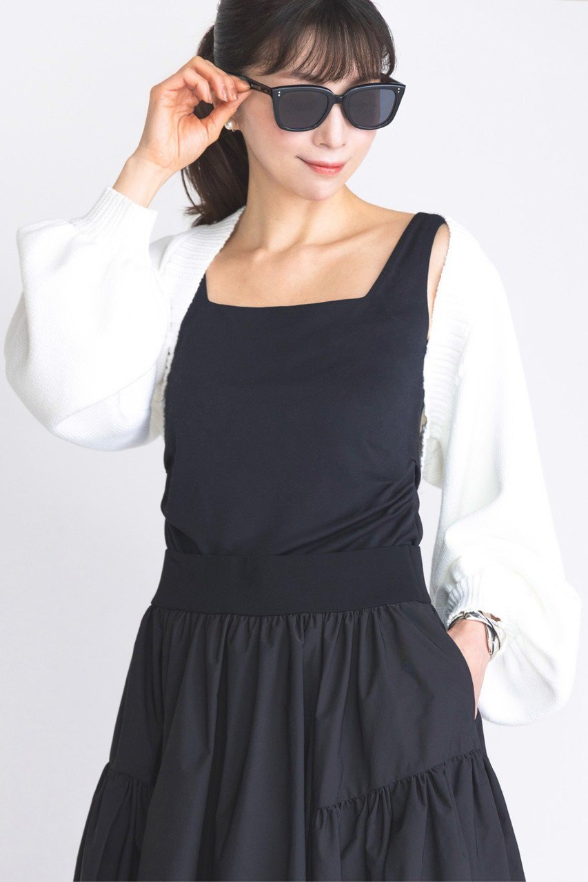 【デイジーリン/DAISY LIN】の2WAY Top “Elegant Square” 大人の最旬トレンドファッション＆コーディネート founy(ファウニー) 　ファッション　Fashion　レディースファッション　Fashion for Women　トップス・カットソー　Cut & Sew Tops　キャミソール&ノースリーブ　Camisoles & Sleeveless Tops　シャツ・ブラウス・オフィスカジュアル　Elegant Blouses & Button-Ups　ロングTシャツ・Tシャツ　Longline T-Shirts & Tees　カットソー・ベーシックTシャツ　Cut-and-Sewn Tops / Stretch Tees & Basics　インナー　Innerwear　ウォッシャブル　Machine Washable　カーディガン　Cardigan, Knitwear　キャミソール　Camisole, Spaghetti Strap Top　吸水　Absorbent, Quick-Dry　ジャケット　Jacket, Outerwear　スクエア　Square, Square Shape　タンク　Tank Top, Sleeveless Top　デコルテ　Décolleté, Neckline　バランス　Balance, Style Balance　新作・新入荷　New Arrivals / New In　other-7|ID: prp329100004992239 ipo3291000000037386941