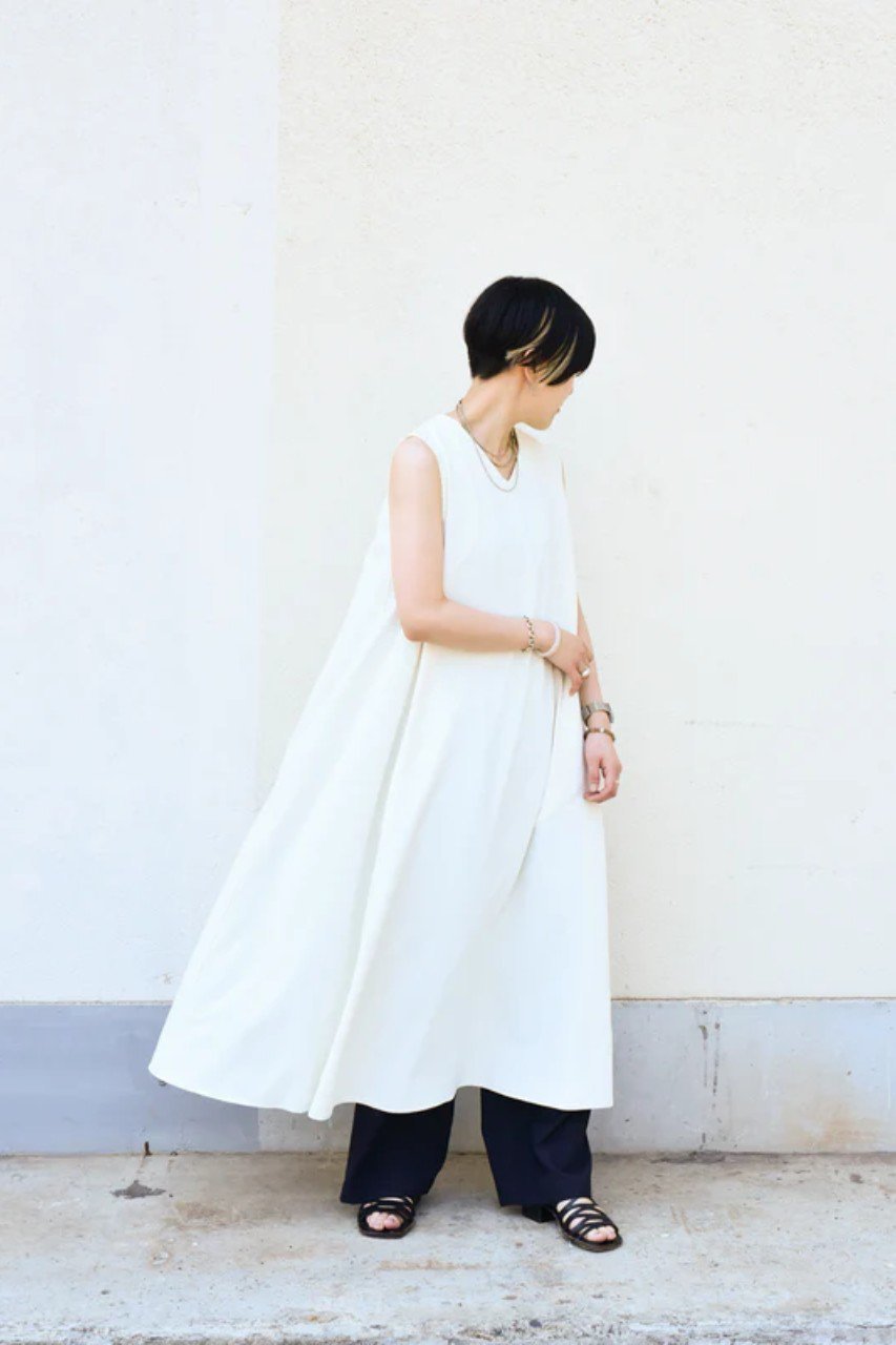 【レリル/lelill】の【7/1 0:00販売開始】ドレープツイル V ネック ワンピース 大人の最旬トレンドファッション＆コーディネート founy(ファウニー) 　ファッション　Fashion　レディースファッション　Fashion for Women　ワンピース　Dresses　チュニック　Tunic Tops & Dresses　ウォッシャブル　Machine Washable　エレガント 上品　Elegant　オケージョン　Occasion Wear　チュニック　Tunic, Long Top　ツイル　Twist, Twisted Detail　ドレープ　Drape, Draping Fabric　ロング　Long, Long-Length　夏　Summer　新作・新入荷　New Arrivals / New In　楽ちん　Easy Fit, Comfortable　other-4|ID: prp329100004992253 ipo3291000000037387048