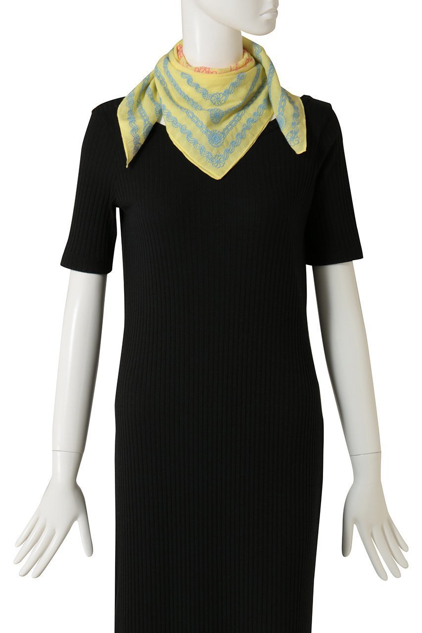 【マザー/MOTHER】のTHE SCARF IT DOWN 刺しゅうスカーフ (KTI) 大人の最旬トレンドファッション＆コーディネート founy(ファウニー) 　ファッション　Fashion　レディースファッション　Fashion for Women　ストール　Soft & Warm Scarves　マフラー・スヌード / 冬小物の定番　Scarves & Mufflers　スカーフ　Scarf, Neckwear　ストール　Stole, Wrap　チェーン　Chain, Chain Strap　マフラー　Scarf, Muffler　新作・新入荷　New Arrivals / New In　other-3|ID: prp329100004992261 ipo3291000000037387123