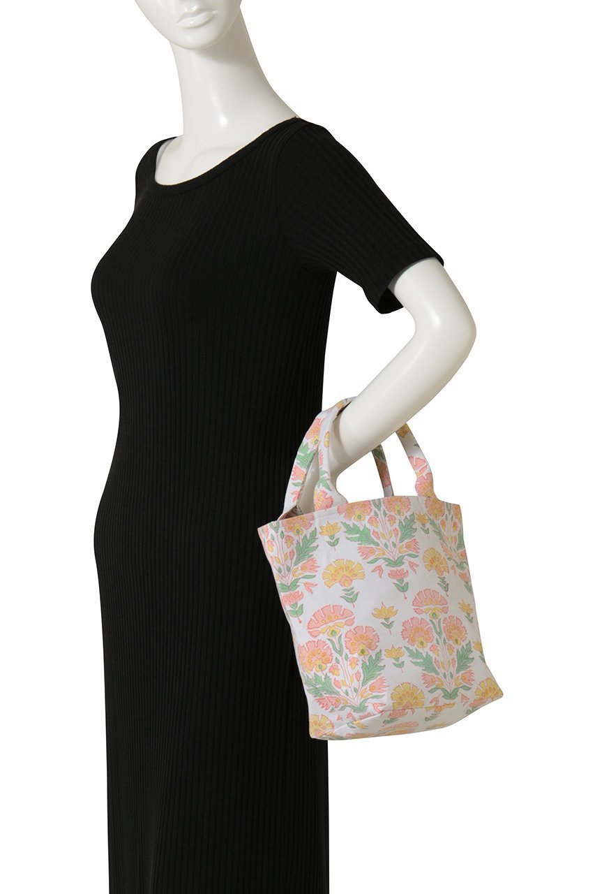 【エスゼット ブロックプリント/SZ Blockprints】のROMA TOTE GERANIUM トートバッグ 大人の最旬トレンドファッション＆コーディネート founy(ファウニー) 　ファッション　Fashion　レディースファッション　Fashion for Women　バッグ　Bags　おすすめ　Recommended / Our Picks　オリエンタル　Oriental Pattern　プリント　Print, Printed Pattern　ビジネス 仕事 通勤　Business / Work / Commuting　新作・新入荷　New Arrivals / New In　other-3|ID: prp329100004992313 ipo3291000000037387592