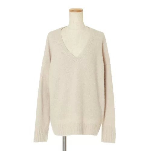 【エクラ/eclat】のフォックス混Vネックプルオーバー インテリア・キッズ・メンズ・レディースファッション・服の通販 founy(ファニー) 　ファッション　Fashion　レディースファッション　Fashion for Women　トップス・カットソー　Cut & Sew Tops　カジュアルプルオーバー・ニットトップス　Pullovers & Knit Tops / Casual Pullovers　Vネックトップス　V-Neck Tops / V-Cut Neckline Shirts　セットアップ　Set-Up, Coordinated Outfit　フェミニン　Feminine, Girly　フォックス　Fox, Fox Fur　リラックス　Relax, Relaxed Fit　エレガント 上品　Elegant　別注　Limited Edition, Custom Order　ライトベージュ(ミルクティベージュ)|ID: prp329100000025422 ipo3291000000000059557