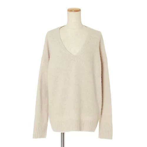 【エクラ/eclat】のフォックス混Vネックプルオーバー インテリア・キッズ・メンズ・レディースファッション・服の通販 founy(ファニー) 　ファッション　Fashion　レディースファッション　Fashion for Women　トップス・カットソー　Cut & Sew Tops　カジュアルプルオーバー・ニットトップス　Pullovers & Knit Tops / Casual Pullovers　Vネックトップス　V-Neck Tops / V-Cut Neckline Shirts　セットアップ　Set-Up, Coordinated Outfit　フェミニン　Feminine, Girly　フォックス　Fox, Fox Fur　リラックス　Relax, Relaxed Fit　エレガント 上品　Elegant　別注　Limited Edition, Custom Order　ライトベージュ(ミルクティベージュ)|ID: prp329100000025422 ipo3291000000036687354