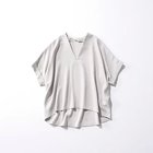 【イーバイエクラ/E by eclat】の【とろみ】Vネックブラウス 人気、トレンドファッション・服の通販 founy(ファニー) ファッション Fashion レディースファッション Fashion for Women トップス・カットソー Cut & Sew Tops シャツ・ブラウス・オフィスカジュアル Elegant Blouses & Button-Ups Vネックトップス V-Neck Tops / V-Cut Neckline Shirts とろみ Fluid, Flowy Fabric ドレープ Drape, Draping Fabric ドロップ Drop Shoulder, Dropped Style ワイド Wide, Wide Fit 洗える Machine Washable thumbnail ライトグレー|ID: prp329100000032055 ipo3291000000037038811