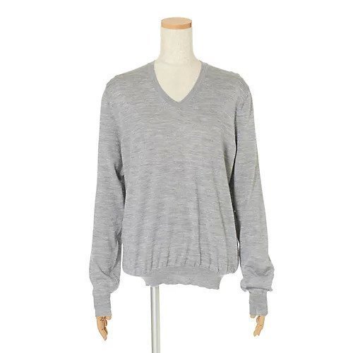 【村山佳世子/Kayoko Murayama】の【スタイリスト村山佳世子さん別注】ウールシルクカシミヤVネック インテリア・キッズ・メンズ・レディースファッション・服の通販 founy(ファニー) 　ファッション　Fashion　レディースファッション　Fashion for Women　トップス・カットソー　Cut & Sew Tops　Vネックトップス　V-Neck Tops / V-Cut Neckline Shirts　10月号　October Issue　インナー　Innerwear　シルク　Silk, 100% Silk　ベーシック　Basic, Essential　人気　Popular, Best Seller　別注　Limited Edition, Custom Order　グレー|ID: prp329100000038548 ipo3291000000035310862