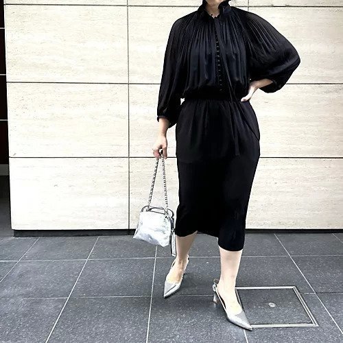 【ルネ/LUNE】のプリーツトップバックサテンドレス 人気、トレンドファッション・服の通販 founy(ファニー) 　ファッション　Fashion　レディースファッション　WOMEN　ワンピース　Dress　ドレス　Party Dresses　バッグ　Bag　サテン　Satin　シフォン　Chiffon　プリーツ　Pleats　other-2|ID: prp329100000044485 ipo3291000000031304362