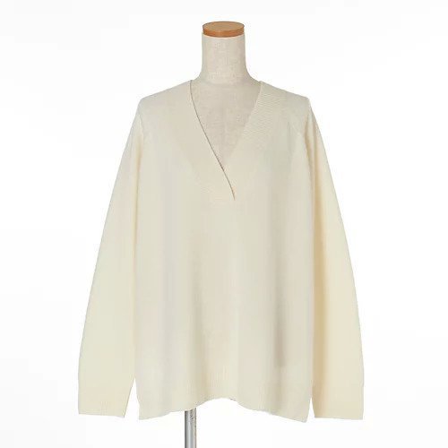 【エクラ/eclat】のVネックウールカシミヤニット インテリア・キッズ・メンズ・レディースファッション・服の通販 founy(ファニー) https://founy.com/ ファッション Fashion レディースファッション Fashion for Women トップス・カットソー Cut & Sew Tops ニット Knit Tops & Sweaters Vネックトップス V-Neck Tops / V-Cut Neckline Shirts シンプル Simple, Minimal デコルテ Décolleté, Neckline 別注 Limited Edition, Custom Order |ID: prp329100002098189 ipo3291000000035912502