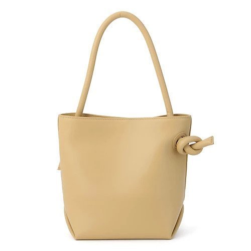 【ヴァジック/VASIC】のPatti Mini インテリア・キッズ・メンズ・レディースファッション・服の通販 founy(ファニー) 　ファッション　Fashion　レディースファッション　WOMEN　シンプル　Simple　スマホ　Smartphone　トレンド　Trend　バケツ　Bucket　マグネット　Magnet　モダン　Modern　ビジネス 仕事 通勤　Business　財布　Wallet　イエロー|ID: prp329100003034091 ipo3291000000031715913
