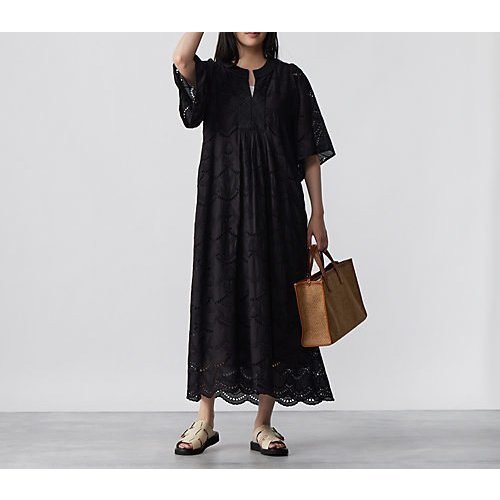 【ヌキテパ/NE QUITTEZ PAS】のCOTTON VOILE DOT HEMLA DRESS インテリア・キッズ・メンズ・レディースファッション・服の通販 founy(ファニー) https://founy.com/ ファッション Fashion レディースファッション WOMEN ワンピース Dress ドレス Party Dresses インド India スリット Slit スリーブ Sleeve デコルテ Decolletage ドット Dot フレア Flare モチーフ Motif レース Race 人気 Popularity 別注 Special Order 夏 Summer 定番 Standard 無地 Plain Color |ID: prp329100003095479 ipo3291000000030968053