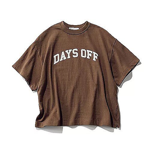 【アメリカーナ/Americana】の【五明祐子さんコラボ】【洗える】ロゴTシャツ インテリア・キッズ・メンズ・レディースファッション・服の通販 founy(ファウニー) https://founy.com/ ファッション Fashion レディースファッション Fashion for Women トップス・カットソー Cut & Sew Tops シャツ・ブラウス・オフィスカジュアル Elegant Blouses & Button-Ups ロングTシャツ・Tシャツ Longline T-Shirts & Tees コラボ Collaboration, Collab スリット Slit, Slit Detail バランス Balance, Style Balance 定番 Standard, Basic Item 洗える Machine Washable |ID: prp329100003274462 ipo3291000000037244861
