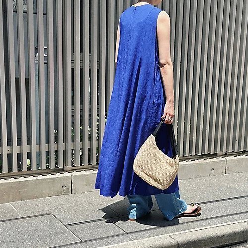 【トゥエルブクローゼット/12closet】の【洗える】裾ゆれマキシワンピース 人気、トレンドファッション・服の通販 founy(ファニー) 　ファッション　Fashion　レディースファッション　Fashion for Women　ワンピース　Dresses　マキシ丈ワンピース・ロングドレス　Maxi Dresses / Long One-Pieces　8月号　August Issue, Aug. Edition　ドレープ　Drape, Draping Fabric　ビビッド　Vivid, Bright Tone　マキシ　Maxi, Full Length　エレガント 上品　Elegant　洗える　Machine Washable　other-3|ID: prp329100003299892 ipo3291000000034942039
