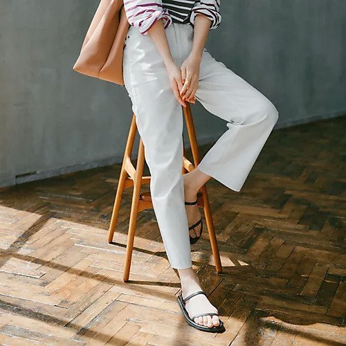 【アッパー ハイツ/upper hights】の【HPS別注】THE LAZY HIM ライトデニム 人気、トレンドファッション・服の通販 founy(ファニー) 　ファッション　Fashion　レディースファッション　Fashion for Women　コンビ　Combo, Combination Style　ストレート　Straight, Straight Cut　テーパード　Tapered, Tapered Pants　デニム　Denim, Jeans Material　トレンド　Trend, Trending Now　フェミニン　Feminine, Girly　ワイド　Wide, Wide Fit　別注　Limited Edition, Custom Order　洗える　Machine Washable　other-2|ID: prp329100003300190 ipo3291000000033343727
