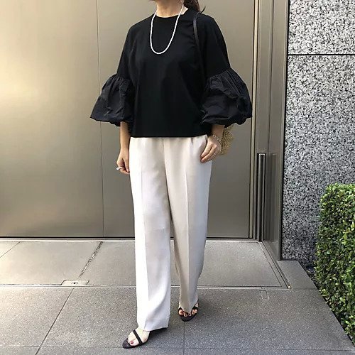 【エクラ/eclat】のボリュームスリーブプルオーバー 人気、トレンドファッション・服の通販 founy(ファニー) 　ファッション　Fashion　レディースファッション　Fashion for Women　トップス・カットソー　Cut & Sew Tops　カジュアルプルオーバー・ニットトップス　Pullovers & Knit Tops / Casual Pullovers　ボリューム袖・フリルスリーブブラウス　Voluminous & Ruffle Sleeves / Puffy Sleeve Tops　なめらか　Smooth, Silky Texture　タフタ　Taffeta, Structured Fabric　ダブル　Double, Double-Breasted　ドッキング　Docking, Mixed Material　別注　Limited Edition, Custom Order　洗える　Machine Washable　other-2|ID: prp329100003325647 ipo3291000000035652874