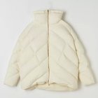 【シックス バイ ワン/6×1 SIXBYONE】の【東原妙子さんコラボ】HIGH COLLAR DOWN JACKET 人気、トレンドファッション・服の通販 founy(ファニー) ファッション Fashion レディースファッション WOMEN アウター Coat Outerwear ジャケット Jackets ウォレット Wallet コラボ Collaboration 軽量 Lightweight ショート Short ジャケット Jacket ストレッチ Stretch ダウン Down ドローコード Draw Cord ハイネック High Neck バランス Balance パターン Pattern ポケット Pocket 別注 Special Order 防寒 Cold Protection ミドル Middle thumbnail スノー|ID: prp329100003583610 ipo3291000000030953179