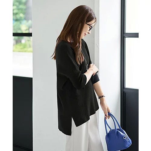 【スタイルデリ/STYLE DELI】のソフトタッチ 8分袖ドルマンニットトップス 人気、トレンドファッション・服の通販 founy(ファニー) 　ファッション　Fashion　レディースファッション　Fashion for Women　トップス・カットソー　Cut & Sew Tops　ニット　Knit Tops & Sweaters　イエロー　Yellow　エアリー　Airy Texture　オレンジ　Orange　今季　This Season, Current Season　定番　Standard, Basic Item　時計　Watch, Wristwatch　バランス　Balance, Style Balance　バングル　Bangle, Bracelet　フォルム　Silhouette, Form　ブレスレット　Bracelet, Wristband　ベーシック　Basic, Essential　ポケット　Pocket, Pocket Detail　A/W・秋冬　Autumn/Winter　other-3|ID: prp329100003590560 ipo3291000000034175847