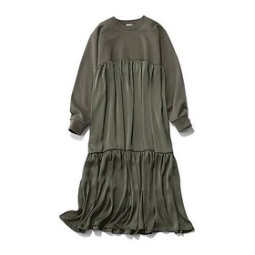 【トゥエルブクローゼット/12closet】の【洗える】裏毛スウェット サテンコンビワンピース 人気、トレンドファッション・服の通販 founy(ファニー) ファッション Fashion レディースファッション WOMEN ワンピース Dress 11月号 November Issue ギャザー Gather サテン Satin スウェット Sweat ティアード Tiered ポケット Pocket 洗える Washable |ID:prp329100003628708