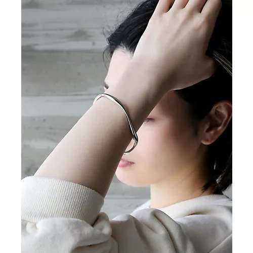 【コレカラ/collecala】のドローイングウェーブバングル 人気、トレンドファッション・服の通販 founy(ファニー) ファッション Fashion レディースファッション Fashion for Women おすすめ Recommended / Our Picks セレモニー Ceremony ハンド Hand, Handmade バングル Bangle, Bracelet ブレスレット Bracelet, Wristband 入学式 Entrance Ceremony 卒業式 Graduation Ceremony 結婚式 Wedding 腕時計 Wristwatch other-2|ID: prp329100003661485 ipo3291000000031290424