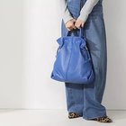 【ノーリーズ/NOLLEY'S】の【AULENTTI/ オーレンティ】 【WEB限定】巾着ビッグバッグ 人気、トレンドファッション・服の通販 founy(ファニー) ファッション Fashion レディースファッション WOMEN バッグ Bag イタリア Italy クラッチ Clutch ショルダー Shoulder トレンド Trend ビッグ Big 巾着 Purse thumbnail ブルー|ID: prp329100003707320 ipo3291000000029513379