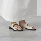 【ネブローニ/NEBULONI E】のスタッズ付きフラットサンダル 人気、トレンドファッション・服の通販 founy(ファニー) ファッション Fashion レディースファッション Ladies' Fashion Online サンダル Sandals スタッズ Studs フラット Flat エレガント 上品 Elegant thumbnail オフホワイト|ID: prp329100003722529 ipo3291000000032618852