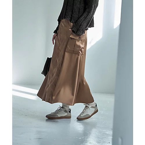 【スタイルデリ/STYLE DELI】のサイドポケットサテンロングスカート インテリア・キッズ・メンズ・レディースファッション・服の通販 founy(ファニー) 　ファッション　Fashion　レディースファッション　Fashion for Women　スカート　Skirts　ロングスカート　Long Skirts / Maxi & Midi Skirts　インナー　Innerwear　ギャザー　Gathered, Ruffled　サテン　Satin, Glossy Fabric　スウェット / スエット　Sweatshirt, Sweatwear　スリット　Slit, Slit Detail　センター　Center, Center Line　ダブル　Double, Double-Breasted　トレンド　Trend, Trending Now　バランス　Balance, Style Balance　フォルム　Silhouette, Form　フラップ　Flap, Flap Pocket　ポケット　Pocket, Pocket Detail　マーメイド　Mermaid, Fishtail Silhouette　レギンス　Leggings, Stretch Pants　ロング　Long, Long-Length　冬　Winter / This Winter　夏　Summer　エレガント 上品　Elegant　キャメルベージュ|ID: prp329100003722680 ipo3291000000034504764