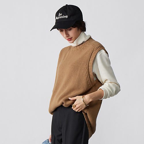 【オブラダ/Oblada】のWILLIAM VEST インテリア・キッズ・メンズ・レディースファッション・服の通販 founy(ファニー) https://founy.com/ ファッション Fashion レディースファッション WOMEN アウター Coat Outerwear トップス・カットソー Tops/Tshirt ベスト/ジレ Gilets/Vests スウェット Sweat ベスト Vest エレガント 上品 Elegant 春 Spring |ID: prp329100003722692 ipo3291000000027523933