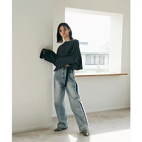 【マージュール/marjour】のSHORT OVER TEE 人気、トレンドファッション・服の通販 founy(ファニー) 　ファッション　Fashion　レディースファッション　WOMEN　インナー　Inner　インナーキャミ　Inner Cami　春　Spring　秋　Autumn/Fall　カーディガン　Cardigan　キャミ　Cami　ショート　Short　ジャケット　Jacket　ストレッチ　Stretch　デニム　Denim　トレンド　Trend　定番　Standard　ノースリーブ　No Sleeve　フィット　Fit　ベーシック　Basic　メンズ　Mens　ワイド　Wide　冬　Winter　夏　Summer　other-3|ID: prp329100003724317 ipo3291000000031303743