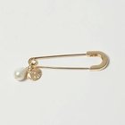 【トゥエルブクローゼット/12closet】のバロックパールコインチャームブローチ 人気、トレンドファッション・服の通販 founy(ファニー) ファッション Fashion レディースファッション Fashion for Women おすすめ Recommended / Our Picks コイン Coin, Coin Design ジャケット Jacket, Outerwear ストール Stole, Wrap チャーム Charm, Pendant バロック Baroque, Baroque Design パール Pearl, Pearl Accent フェミニン Feminine, Girly フォルム Silhouette, Form フォーマル Formal, Dressy ブローチ Brooch, Pin Brooch ベーシック Basic, Essential 冬 Winter / This Winter thumbnail ゴールド|ID: prp329100003739535 ipo3291000000034942595
