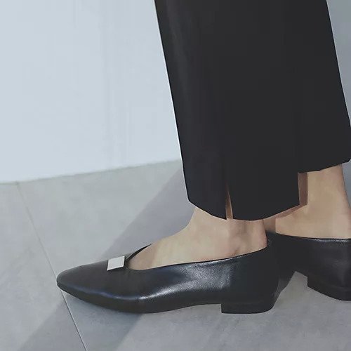 【スアデオ/suadeo】のサイドスリットセンターシームパンツ 人気、トレンドファッション・服の通販 founy(ファニー) 　ファッション　Fashion　レディースファッション　Fashion for Women　パンツ　Pants & Trousers　洗える　Machine Washable　ストレッチ　Stretch, Stretchy Fabric　ストレート　Straight, Straight Cut　スニーカー　Sneakers, Trainers　スリット　Slit, Slit Detail　スリム　Slim, Slim Fit　フィット　Fit, Slim Fit　フォーマル　Formal, Dressy　フロント　Front, Front Design　ベーシック　Basic, Essential　リラックス　Relax, Relaxed Fit　other-2|ID: prp329100003758002 ipo3291000000031303568