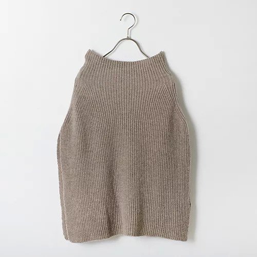 【ツイードミル/TWEEDMILL】の【五明祐子さんコラボ】ニットポンチョ インテリア・キッズ・メンズ・レディースファッション・服の通販 founy(ファニー) 　ファッション　Fashion　レディースファッション　Fashion for Women　アウター　Coat / Outerwear Collection　ポンチョ・ケープコート　Ponchos & Capes　トップス・カットソー　Cut & Sew Tops　ニット　Knit Tops & Sweaters　コラボ　Collaboration, Collab　スリット　Slit, Slit Detail　ハイネック　High Neck, Mock Neck　冬　Winter / This Winter　【LEE別注】ベージュ|ID: prp329100003813823 ipo3291000000036378187