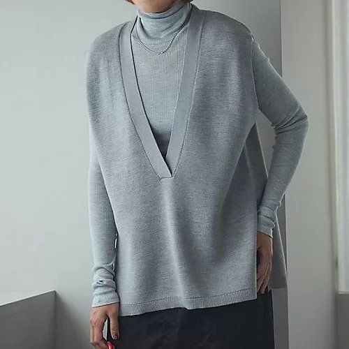【ドレスハーセルフ/DRESS HERSELF】のVベスト/シルクウール 人気、トレンドファッション・服の通販 founy(ファニー) 　ファッション　Fashion　レディースファッション　Fashion for Women　アウター　Coat / Outerwear Collection　トップス・カットソー　Cut & Sew Tops　ベスト&ジレ / 重ね着スタイル　Vests & Gilets　インナー　Innerwear　シルク　Silk, 100% Silk　ベスト　Vest, Waistcoat　ミラノリブ　Milano Rib, Milano Stitch　定番　Standard, Basic Item　other-2|ID: prp329100003863171 ipo3291000000035914497