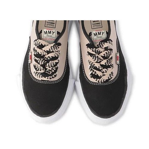 【メゾン ミハラヤスヒロ/Maison MIHARA YASUHIRO / MEN】のBAKER/original sole canvas combination color Low-Top sneakers 人気、トレンドファッション・服の通販 founy(ファニー) 　ファッション　Fashion　メンズファッション　Men's Style Online　2024年　2024　2024春夏・S/S　Ss,Spring/Summer,2024　インソール　Insole　クッション　Cushion　ワイド　Wide　ヴィンテージ　Vintage　人気　Popularity　定番　Standard　other-2|ID: prp329100003875022 ipo3291000000031280137