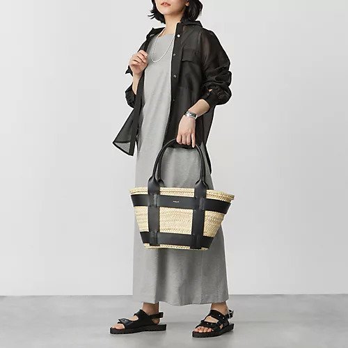 【エムセブンデイズ/M7days】の【コラボ】オーガンジーシアーシャツ 人気、トレンドファッション・服の通販 founy(ファニー) 　ファッション　Fashion　レディースファッション　Fashion for Women　トップス・カットソー　Cut & Sew Tops　シャツ・ブラウス・オフィスカジュアル　Elegant Blouses & Button-Ups　カフス　Cuff Design　ギャザー　Gathered, Ruffled　コラボ　Collaboration, Collab　シアー　Sheer, See-Through　洗える　Machine Washable　other-2|ID: prp329100003920113 ipo3291000000031302917