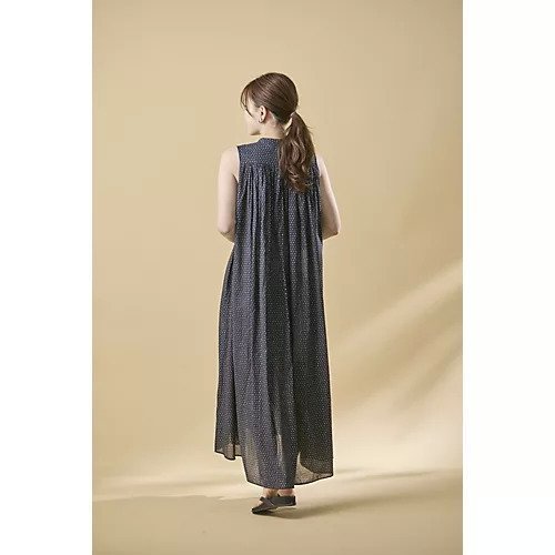 【マリハ/MARIHA】の【洗える】小鳥の歌のドレス ノースリーブ/Sparkles Black 人気、トレンドファッション・服の通販 founy(ファニー) 　ファッション　Fashion　レディースファッション　Ladies' Fashion Online　トップス・カットソー　Cut & Sew Tops　キャミソール / ノースリーブ　Camisoles & Sleeveless Tops　ワンピース　Dresses　ドレス　Elegant & Casual Dresses　ギャザー　Gather　シャツワンピ　Shirt Dress　ドット　Dot　ドレス　Dress　ノースリーブ　No Sleeve　モノトーン　Monotone　エレガント 上品　Elegant　洗える　Washable　other-3|ID: prp329100003942645 ipo3291000000031258435