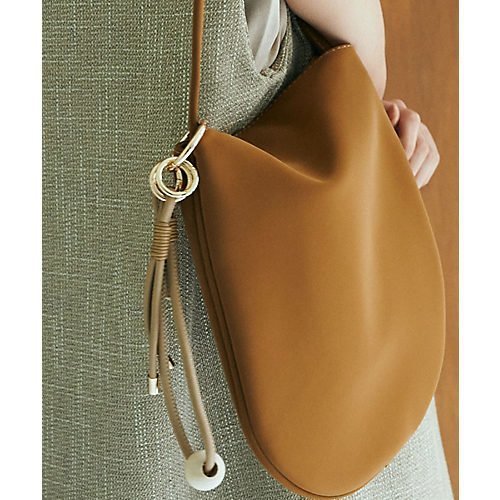 【マージュール/marjour】のMAT ONESHOULDER BAG 人気、トレンドファッション・服の通販 founy(ファニー) 　ファッション　Fashion　レディースファッション　Fashion for Women　バッグ　Bags　ショルダー　Shoulder, Shoulder Strap　セレモニー　Ceremony　ピーチ　Peach, Soft Touch　ポケット　Pocket, Pocket Detail　マグネット　Magnet, Magnetic Closure　財布　Wallet, Purse　other-3|ID: prp329100003956708 ipo3291000000031301625