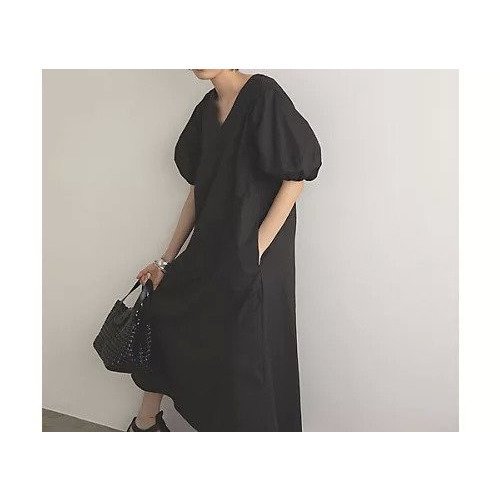 【マージュール/marjour】のBALLOON SLEEVE ONEPIECE 人気、トレンドファッション・服の通販 founy(ファニー) 　ファッション　Fashion　レディースファッション　WOMEN　トップス・カットソー　Tops/Tshirt　アクセサリー　Accessories　サンダル　Sandals　シャーリング　Shirring　シューズ　Shoes　スニーカー　Sneakers　ドレス　Dress　フラット　Flat　マニッシュ　Mannish　 other-1|ID: prp329100003973116 ipo3291000000026422902